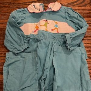 Vive La Fête Smocked Outfit